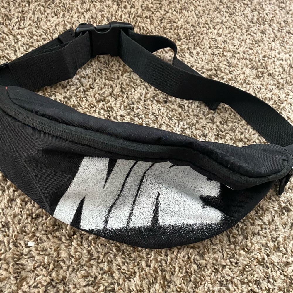 NIKE FANNY-PACK UNISEX